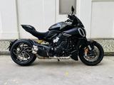 Ducati Diavel V4 aus 1.Hand - DUCATI VON 126 BIS 250 CCM