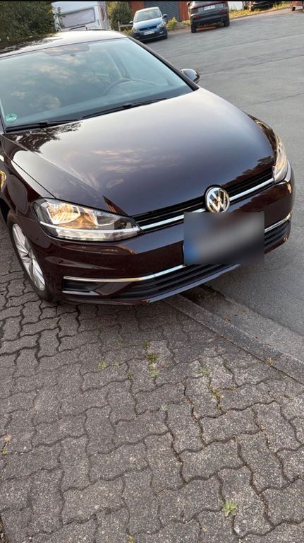 Image of Volkswagen Golf