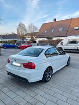 BMW 318D E90 M Paket - BMW 318 Limousine E90 mit Diesel-Antrieb