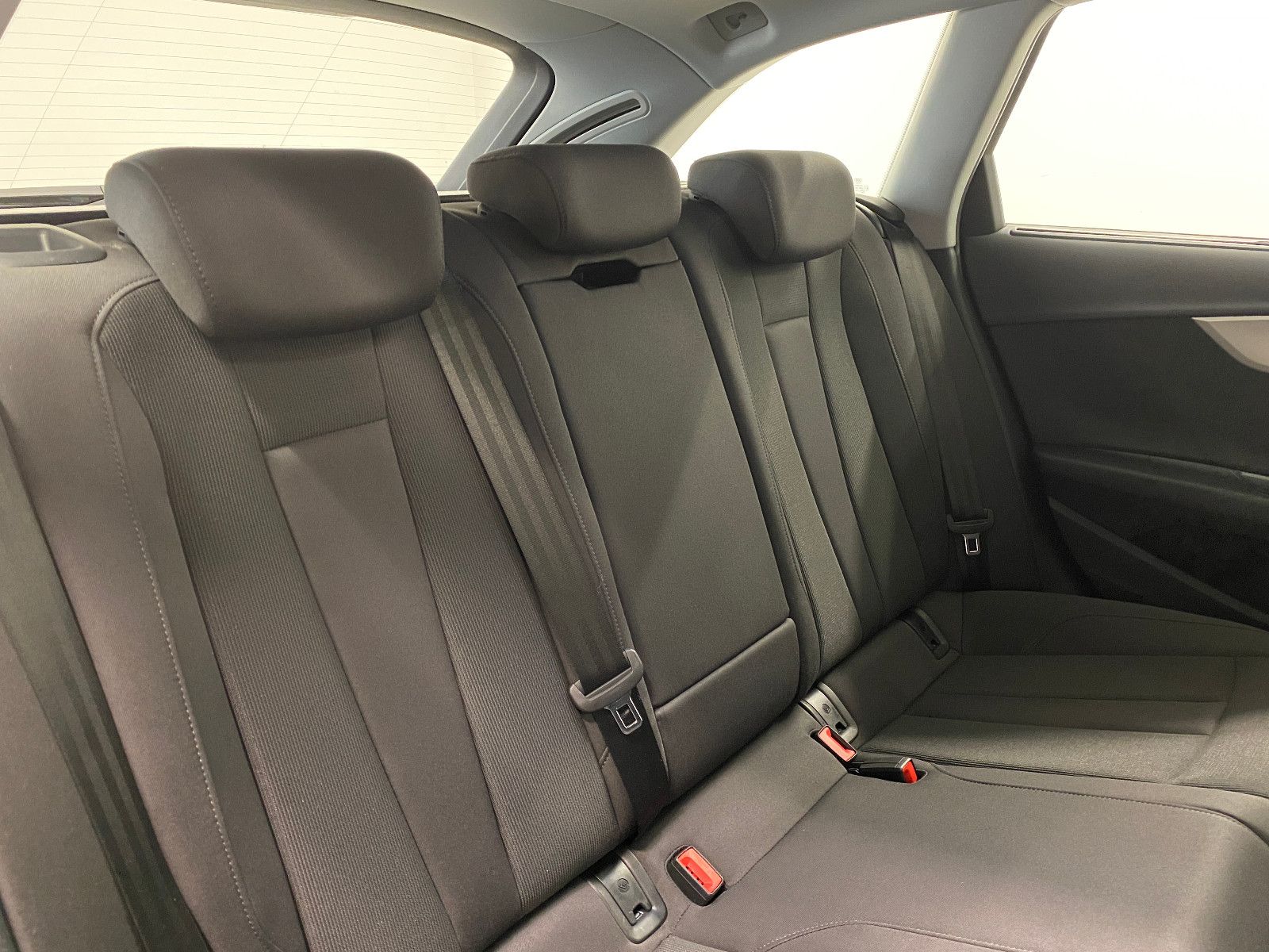 Audi A4 - Bild 12