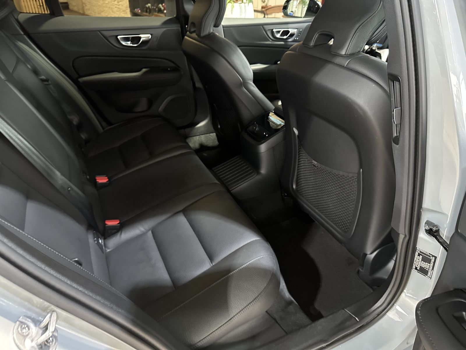 Volvo V60 Plus Dark Plug-In Leder R.Cam Memory AHK AWD foto 20