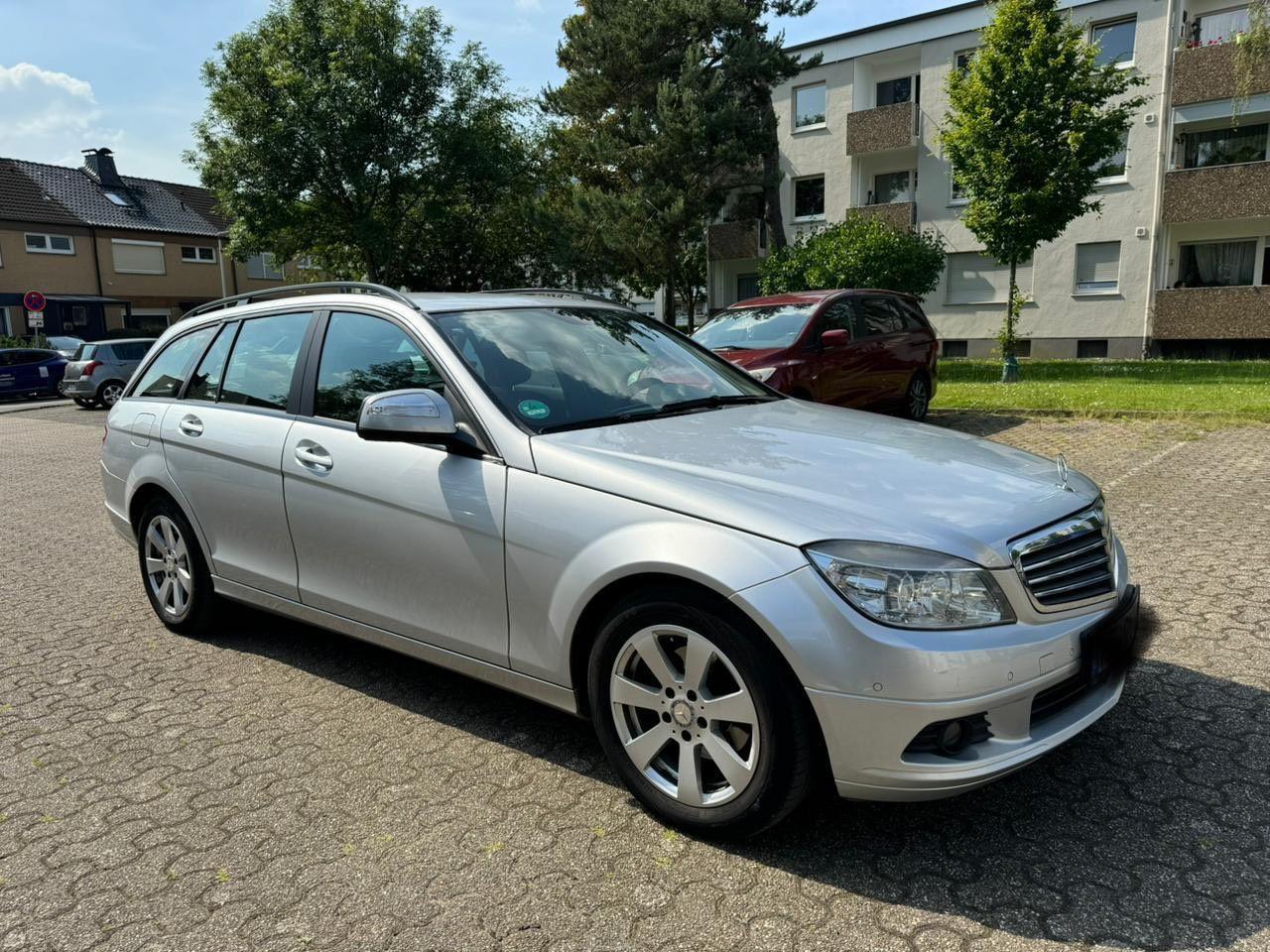 Mercedes-Benz C180 2008 — rear view