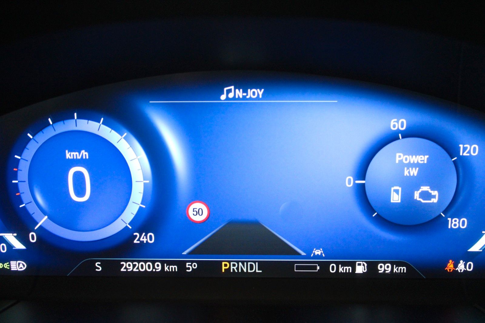 Fahrzeugabbildung Ford Kuga PHEV Titanium X ACC AHK HUD LED Cam WinterP