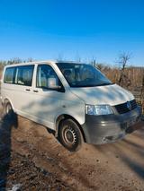 Volkswagen VW Bus T5 Transporter / Wohnmobil - Volkswagen T5 Transporter aus 2004