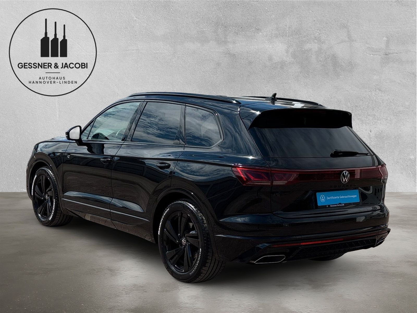 Fahrzeugabbildung Volkswagen Touareg 3.0 TDI 4Mot. R-Line AHK PANO HuD Keyles