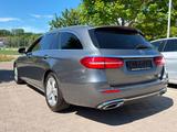 Mercedes-Benz E 220 d /Led/Nav/Kam/Dab - graue Mercedes-Benz E 220