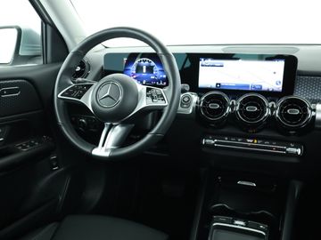 Mercedes GLB 180 - 10