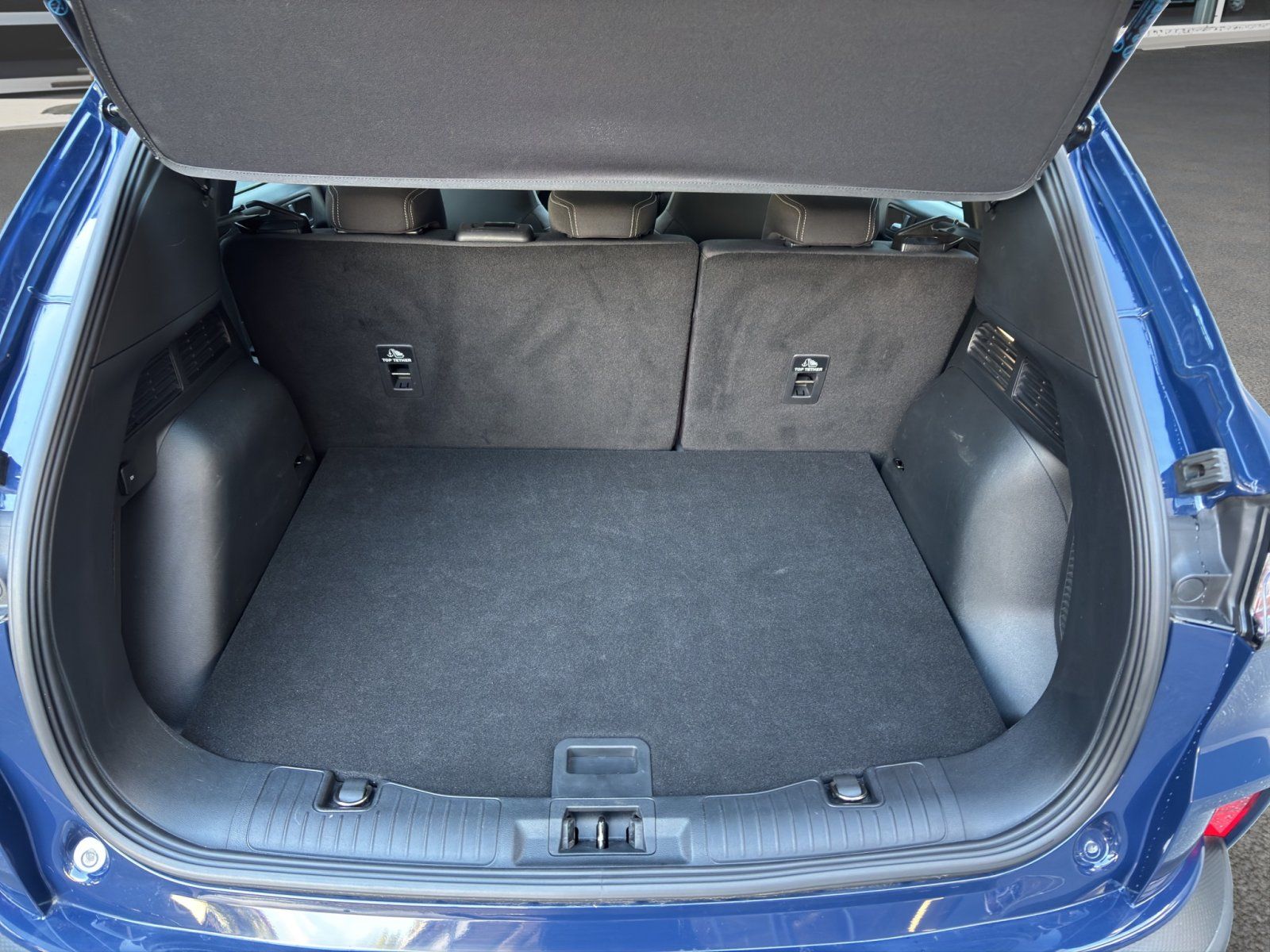 Fahrzeugabbildung Ford Kuga 2.5 PHEV Plug-In Hybrid Titanium