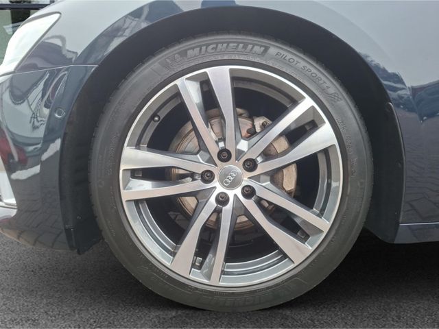 Audi A6 Avant sport 40 °S Line°PGD°LED°360°-RFK°ACC°