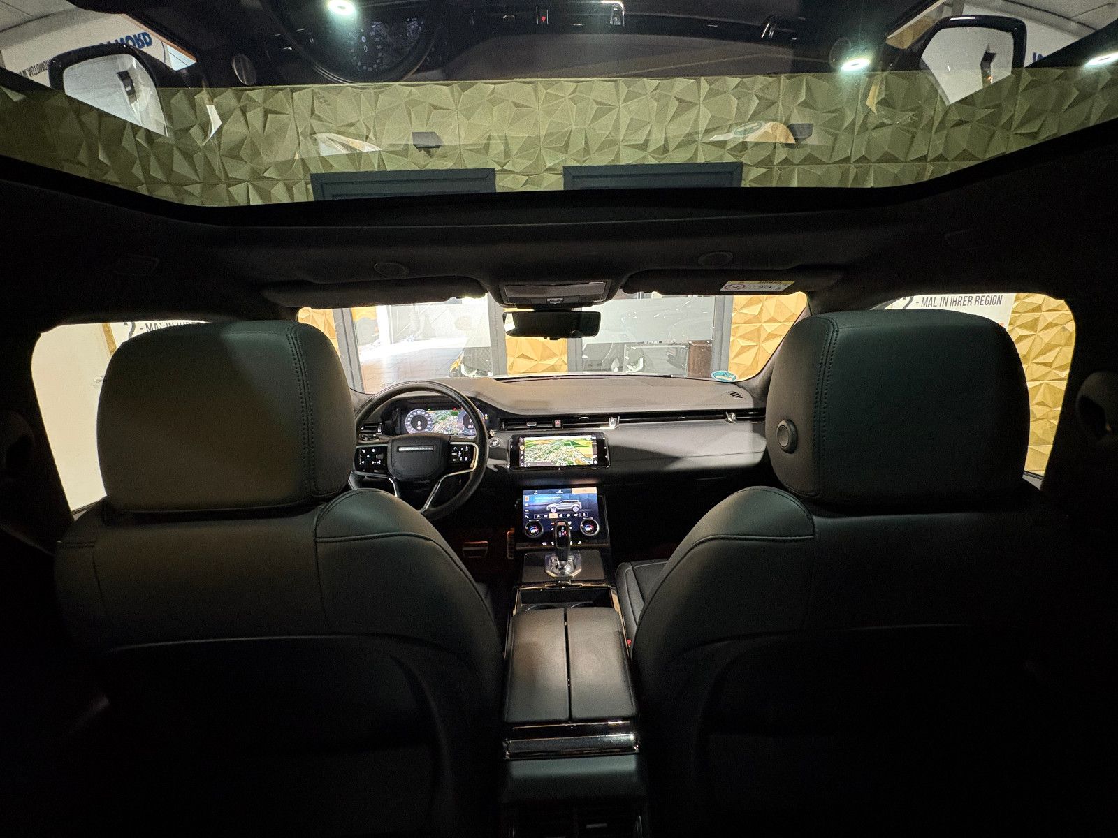 Fahrzeugabbildung Land Rover Range Rover Evoque Autobiography/PANO/KAMERA/ACC