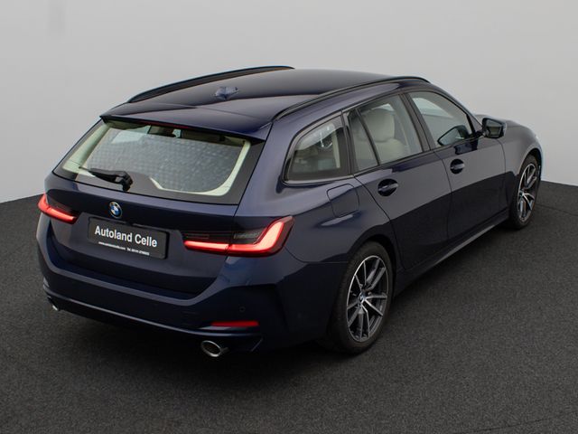 BMW 330, 2023 — 7