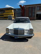 Mercedes-Benz Mercedes Benz 230/8 - aus 1970: Mercedes