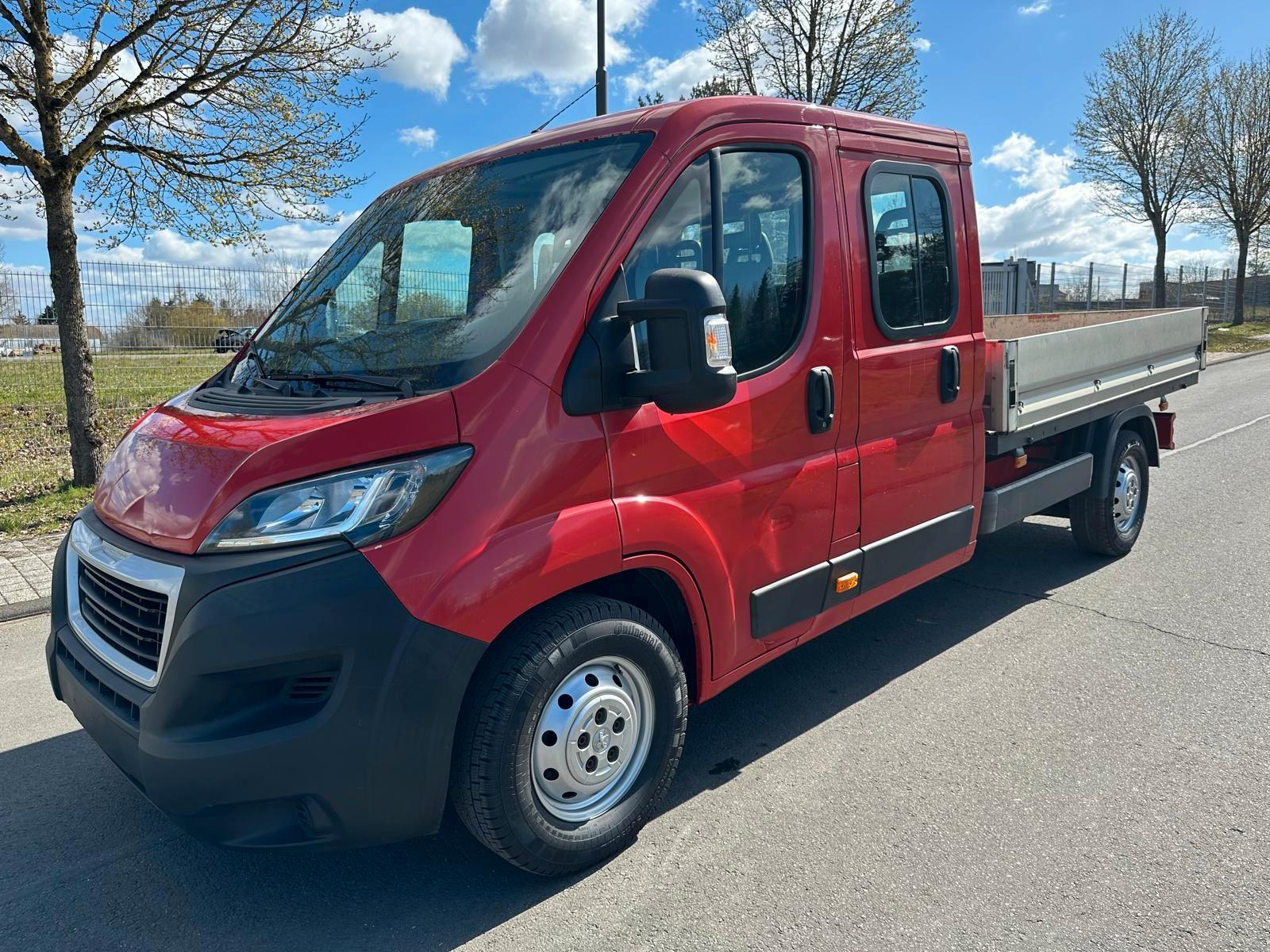 Peugeot Boxer Doka. BlueHDi 160 Klima Navi Tempo