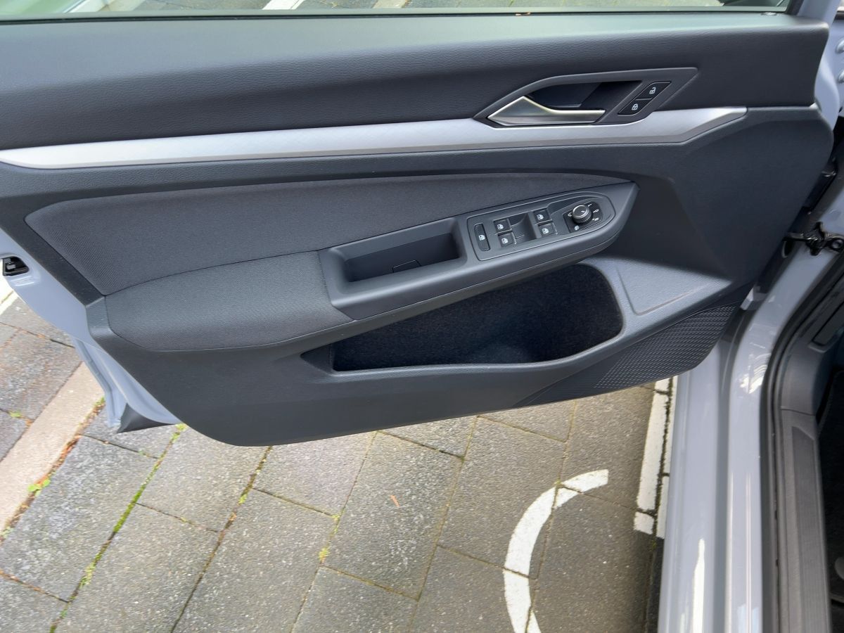 Volkswagen Golf - Bild 17