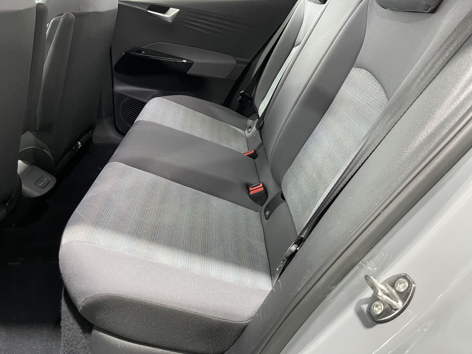 Fahrzeugabbildung Volkswagen ID.3 Pure Performance 110 kW*LED*Cam*Navi*SHZ*