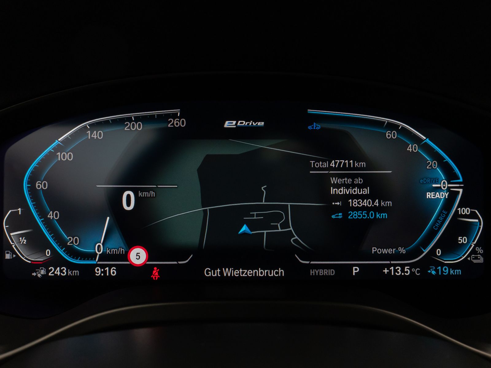 Fahrzeugabbildung BMW X3 xD30e Panorama Kamera HUD H/K Komfort Sport