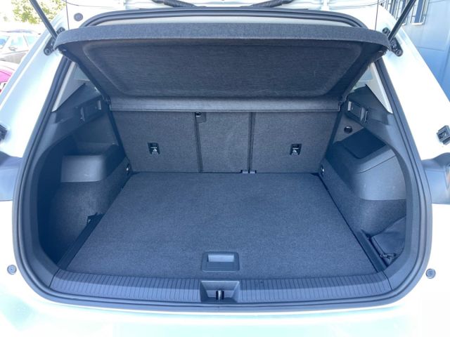Tiguan 1.5 eTSI DSG Klima,Kamera,SHZ,AHK,ACC,LED