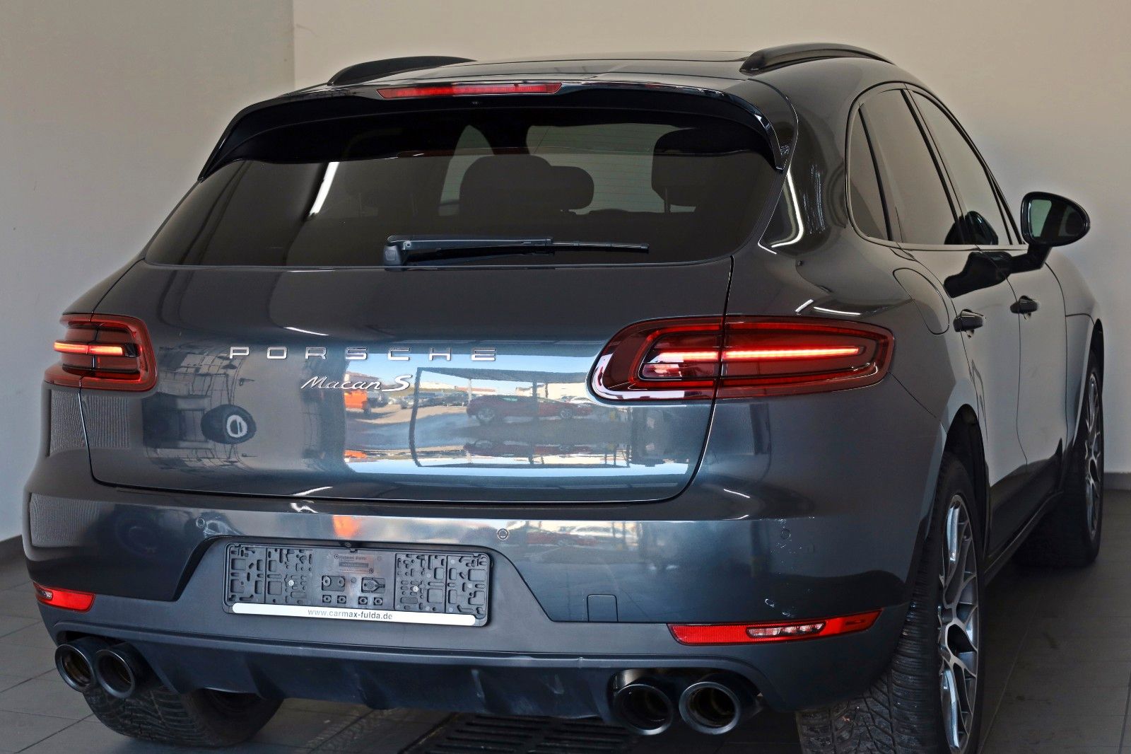 Fahrzeugabbildung Porsche Macan S D Alcantara,Navi,Xenon,Panorama,BOSE,ACC