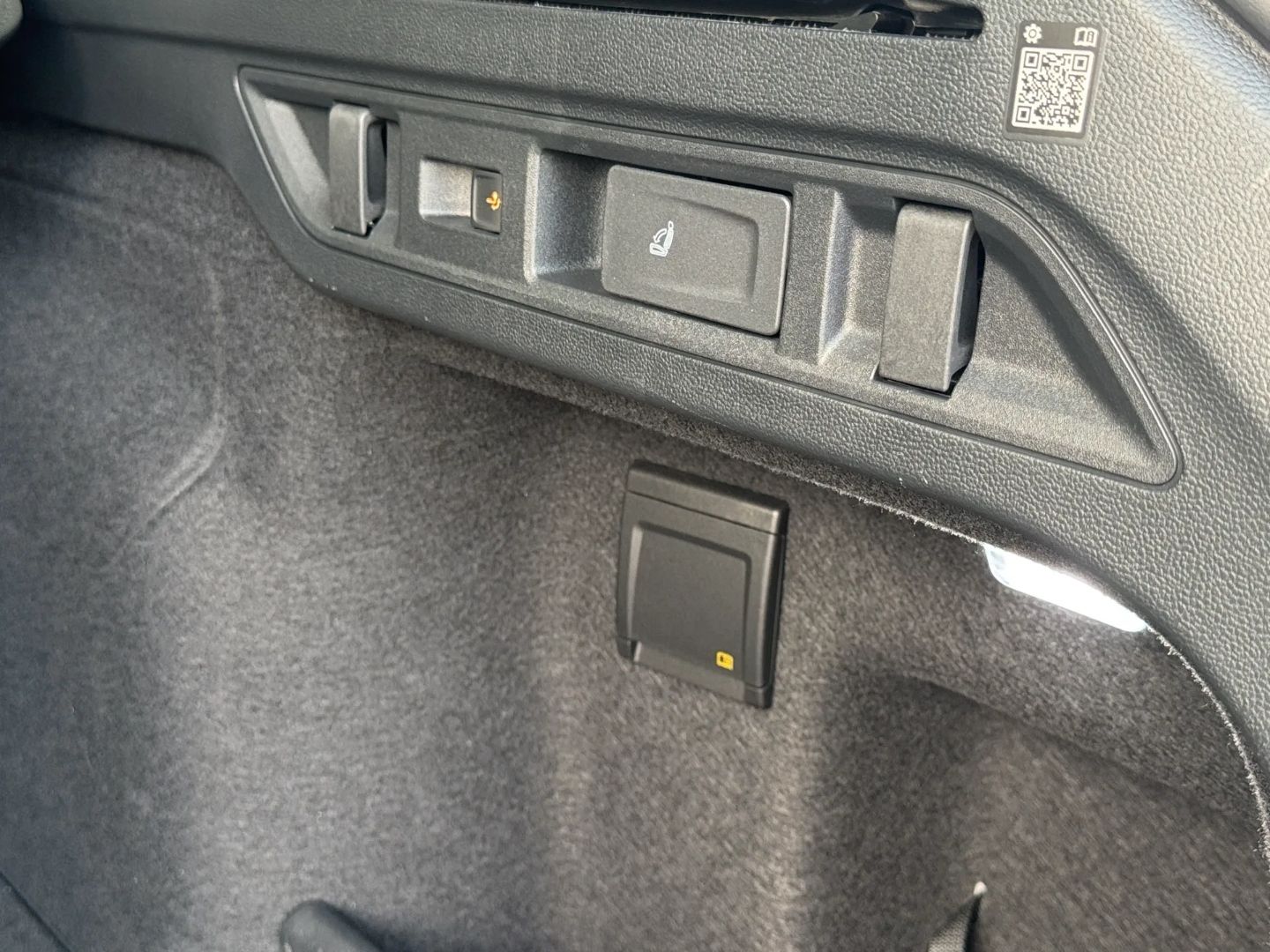 Passat 2.0 TDI 4M R-LINE SIGNATURE
