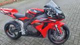 Honda CBR 1000RR Fireblade SC57 Rennstrecke Trackbike - HONDA 2006 FIREBLADE