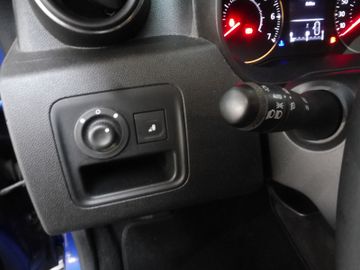 Dacia Duster II Celebration 8-fach bereift