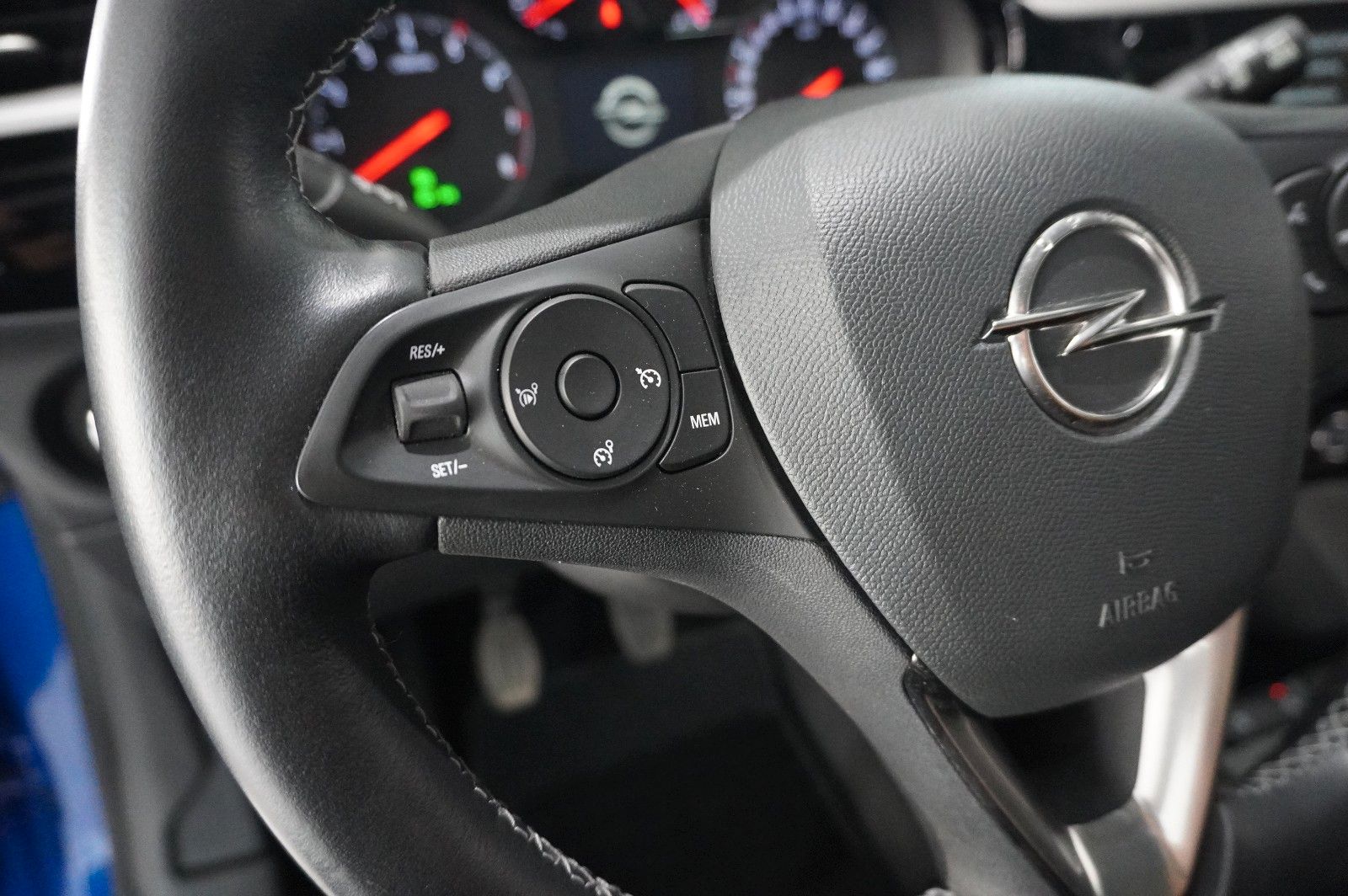 Fahrzeugabbildung Opel Corsa F 1.2 EDITION NAVI/LED/TEMP/PDC/SPORT/DAB+