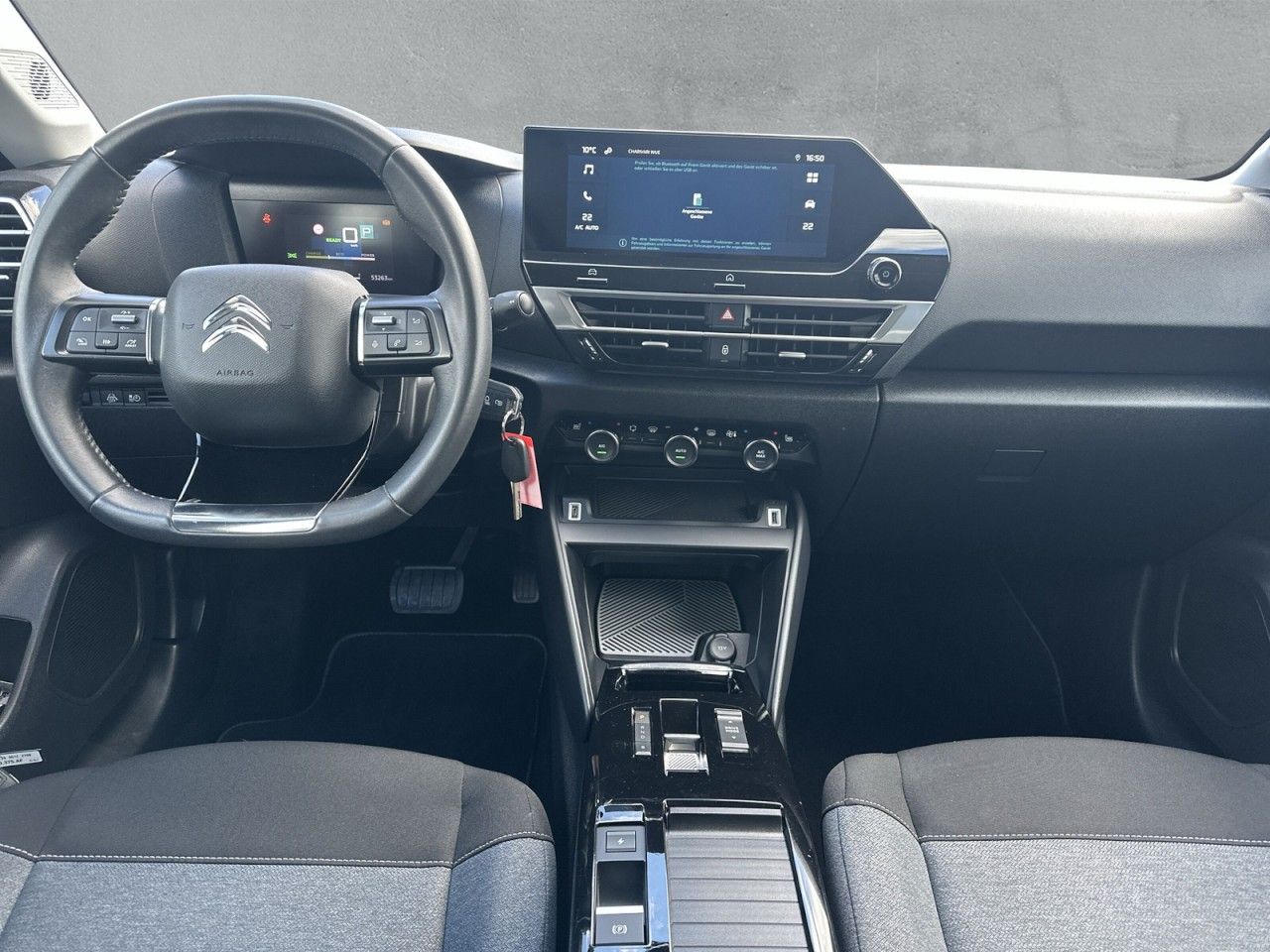Fahrzeugabbildung Citroën ë-C4 Lim. Feel