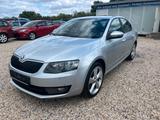 Skoda Octavia Lim. Elegance - Skoda Octavia Elegance mit Diesel-Antrieb