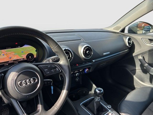 Audi A3 Sportback 2.0TDI design AHK Xenon Navi Shzg foto 20