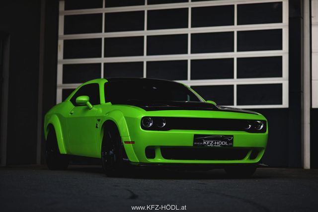 Dodge Challenger SRT WIDEBODY