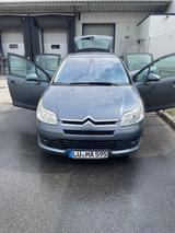 Citroën C4 1.6 16V Confort Confort - Citroën C4: Confort