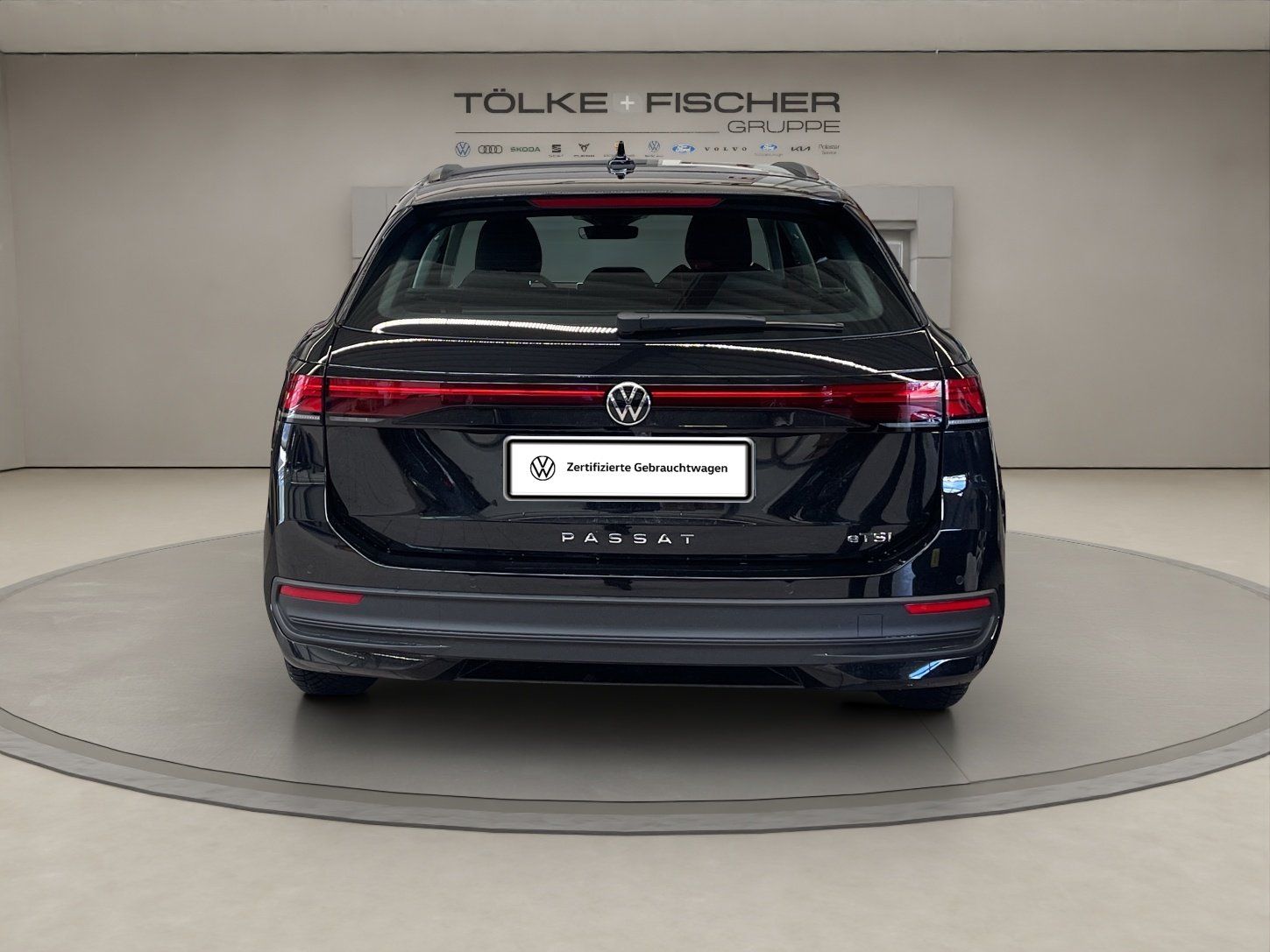 Volkswagen Passat Variant 1.5 eTSI W ACC AHK AUT Kam. LED foto 5