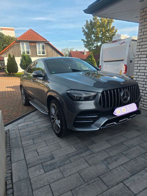 Image of Mercedes-Benz GLE 400