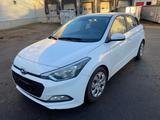 Hyundai i20 1.0 T-GDI blue 74kW Klima 1.HD SHZ PDC - Hyundai: Unfallwagen