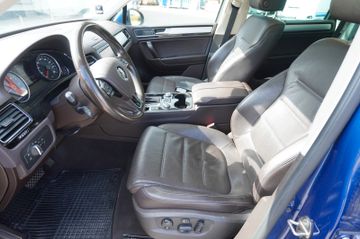 Volkswagen Touareg - 9