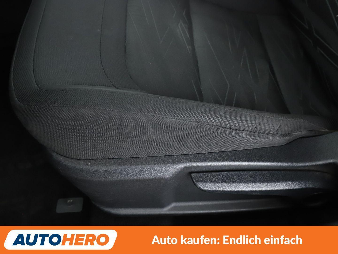 Kia cee'd 1.4 Attract *NAVI*CAM*PDC*SHZ*