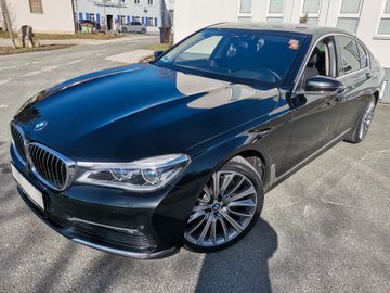 BMW 730 - 1