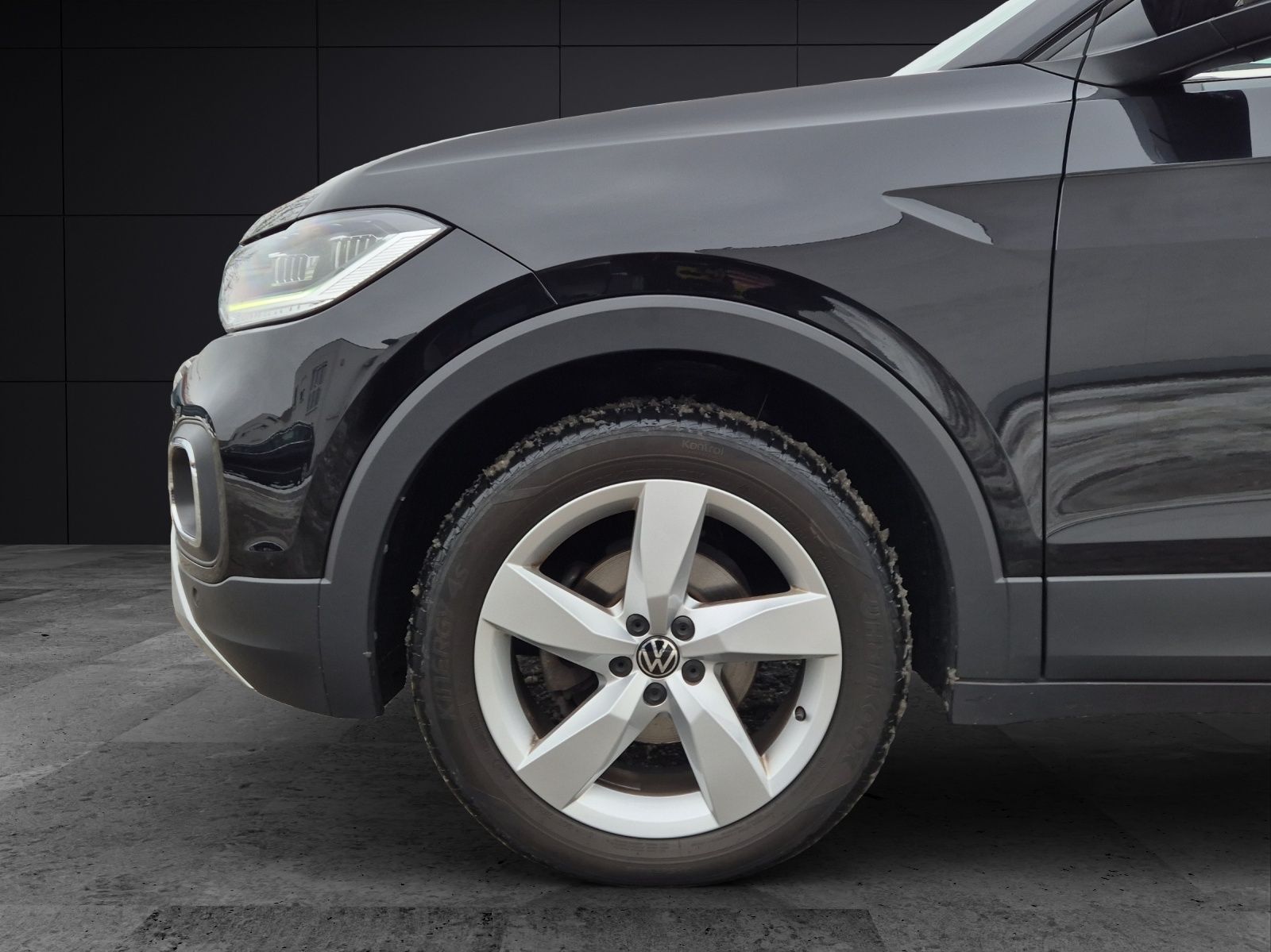 Fahrzeugabbildung Volkswagen T-Cross Style DSG AHK Kamera ACC LED Navi Climat