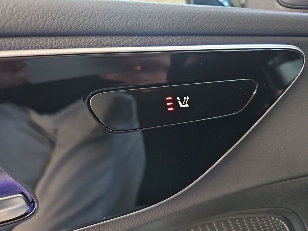 Fahrzeugabbildung Mercedes-Benz C 200 T Avantg. AHK Distronic+ 360° LED Ambie.
