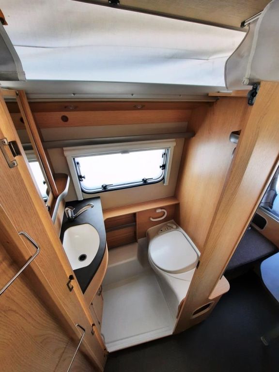 Fahrzeugabbildung HYMER / ERIBA / HYMERCAR Touring 542 60 Edition Verfüg./1.Hand/Markise/Ul