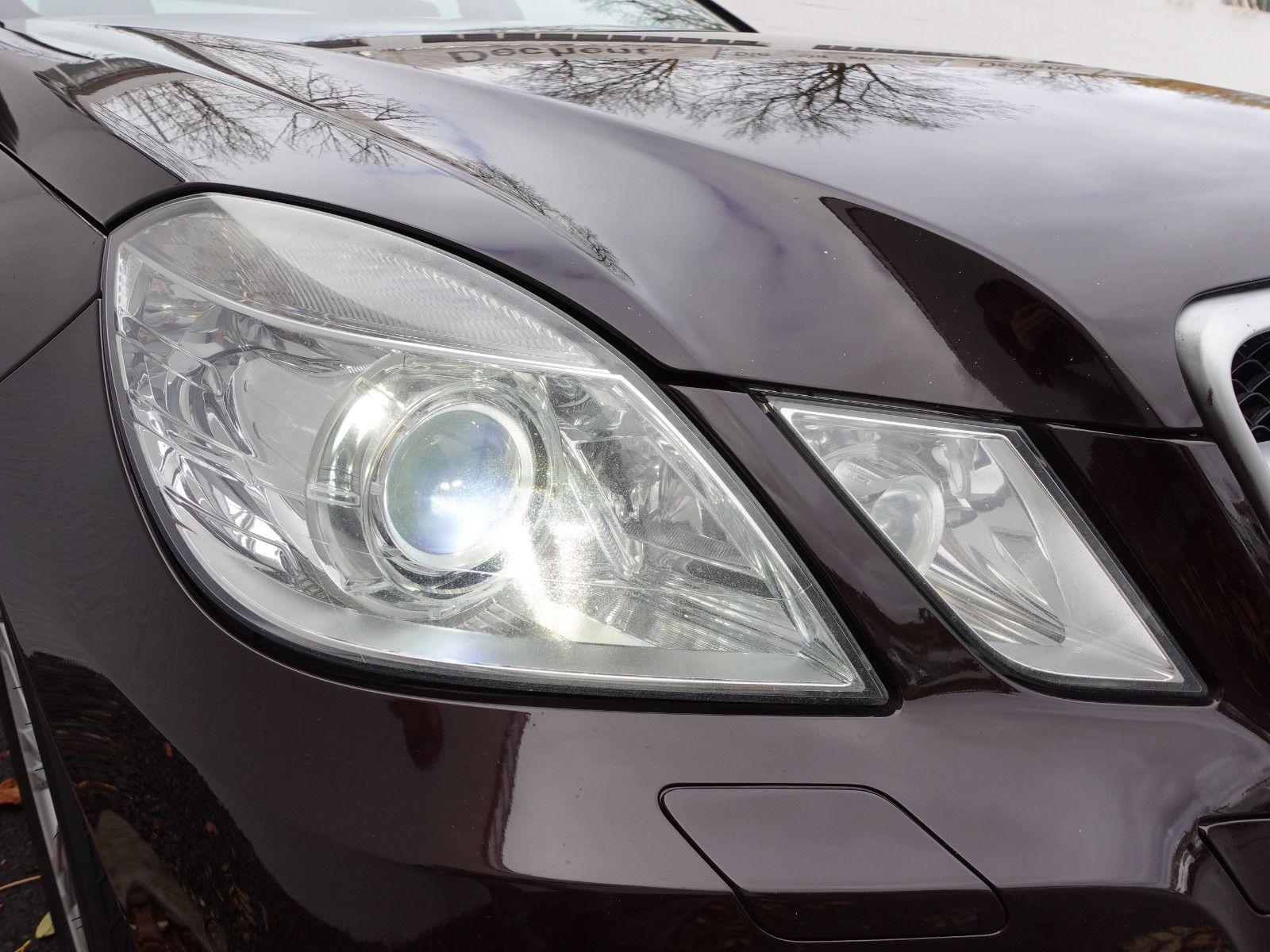 Fahrzeugabbildung Mercedes-Benz E 350 CGI Elegance,Navi,Sitzhzg,Händlerfahrzeug