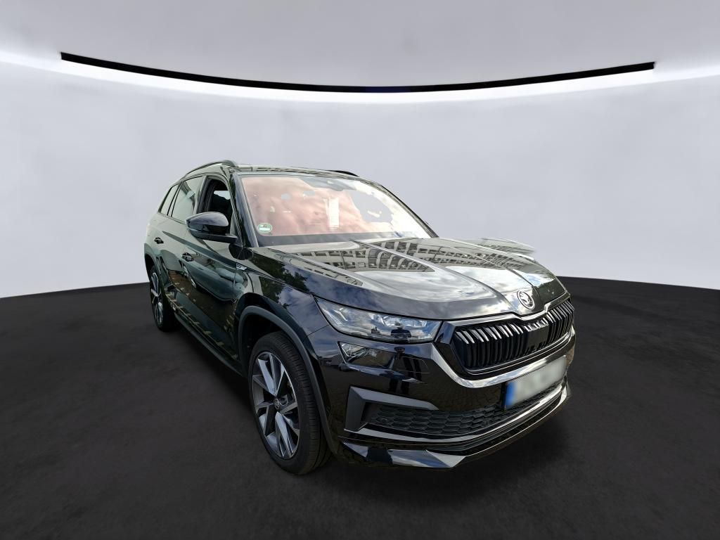 Skoda Kodiaq Sportline 4x4 Leder 7Sitze 360°Pano AHK P imagem 2