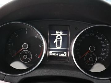 Volkswagen Golf - 5