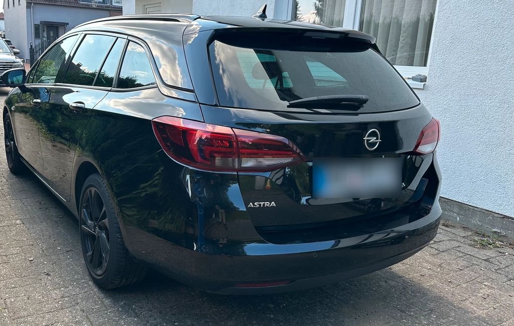 Image of Opel Astra