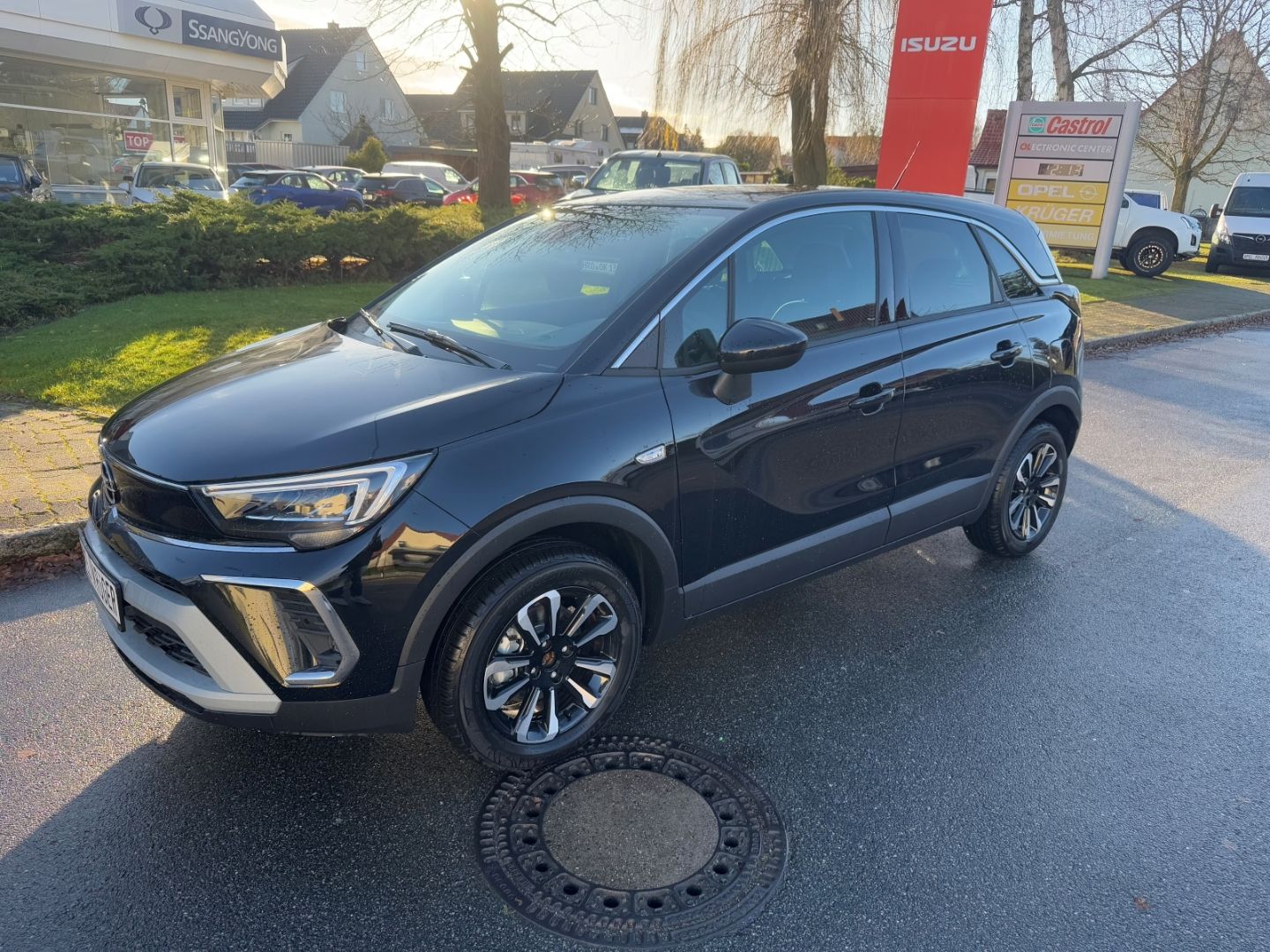 Fahrzeugabbildung Opel Crossland Elegance 1.2 Turbo  SHZ+LHZ+Kamera