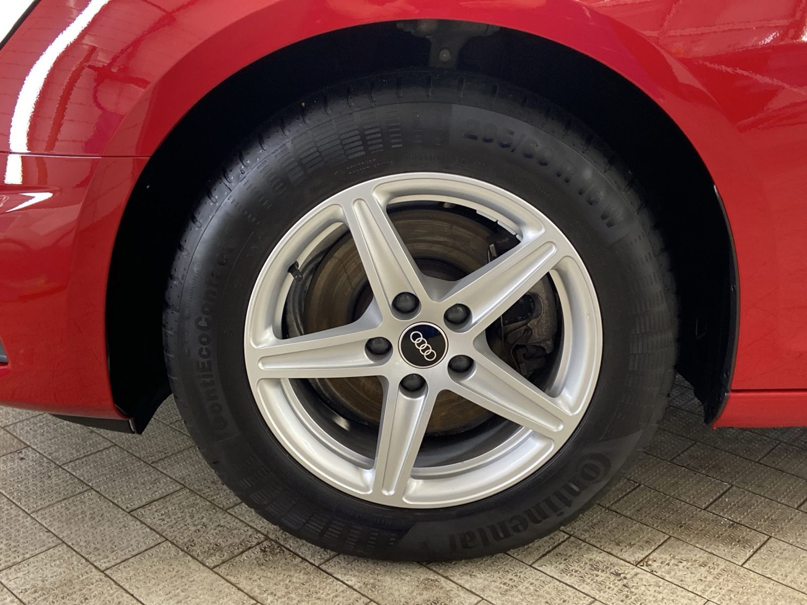 Audi A4 - Bild 15
