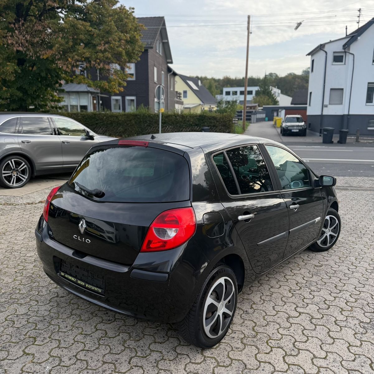 Fahrzeugabbildung Renault Clio III*Klima