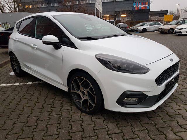 Ford Fiesta ST Performace Kamera SH Navi LED