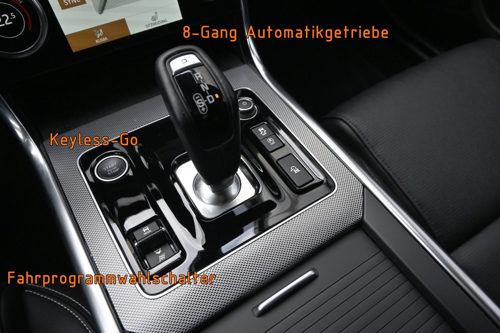 Fahrzeugabbildung Jaguar XE D200 R-DYNAMIC S AWD °HEAD-UP°KEYLESS°TECHNO°