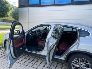 BMW X4 - 11